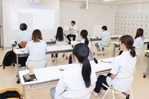 実習教室
